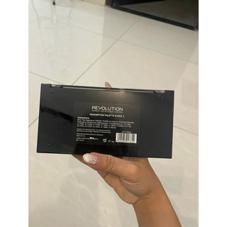 Bảng phấn mắt Makeup Revolution Iconic 1