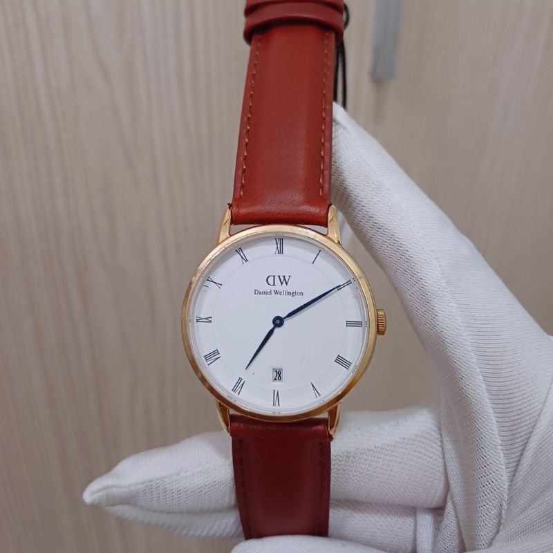 Đồng hồ nữ dây da DW Da.niel w.ell.ington màu nâu/ đen, có bảo hành