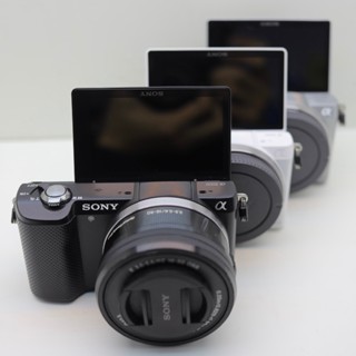 Máy ảnh Sony A5000+Ống kính / (Có Tiếng Việt) Màn hình LCD Lật Selfie,Hỗ trợ Wifi