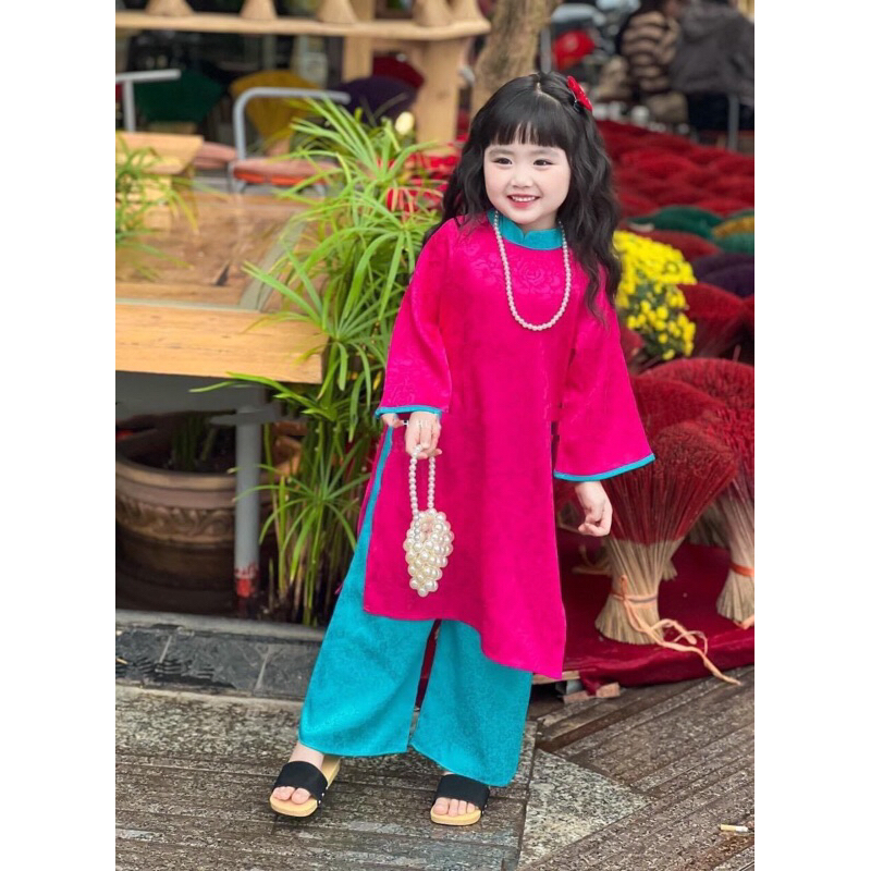 áo dài gấm cho mẹ và bé