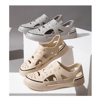 Giày nhựa NATIVE siêu nhẹ, siêu thoáng khí, chất liệu EVA mềm êm nhẹ chống thấm nước