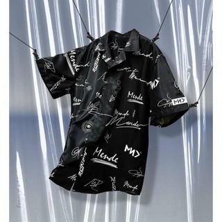 Áo sơ mi nam nữ THE SIGNATURE phong cách Hàn Quốc, chất liệu vải lụa mềm mại thoáng mát.
