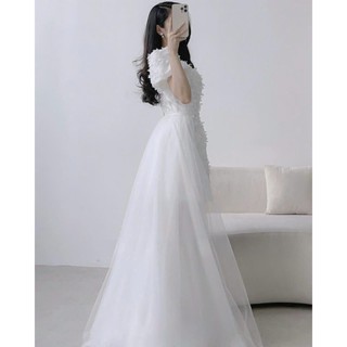 Đầm nữ nhẹ nhàng