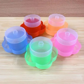 Hộp đựng lon sữa chống kiến,bọ.