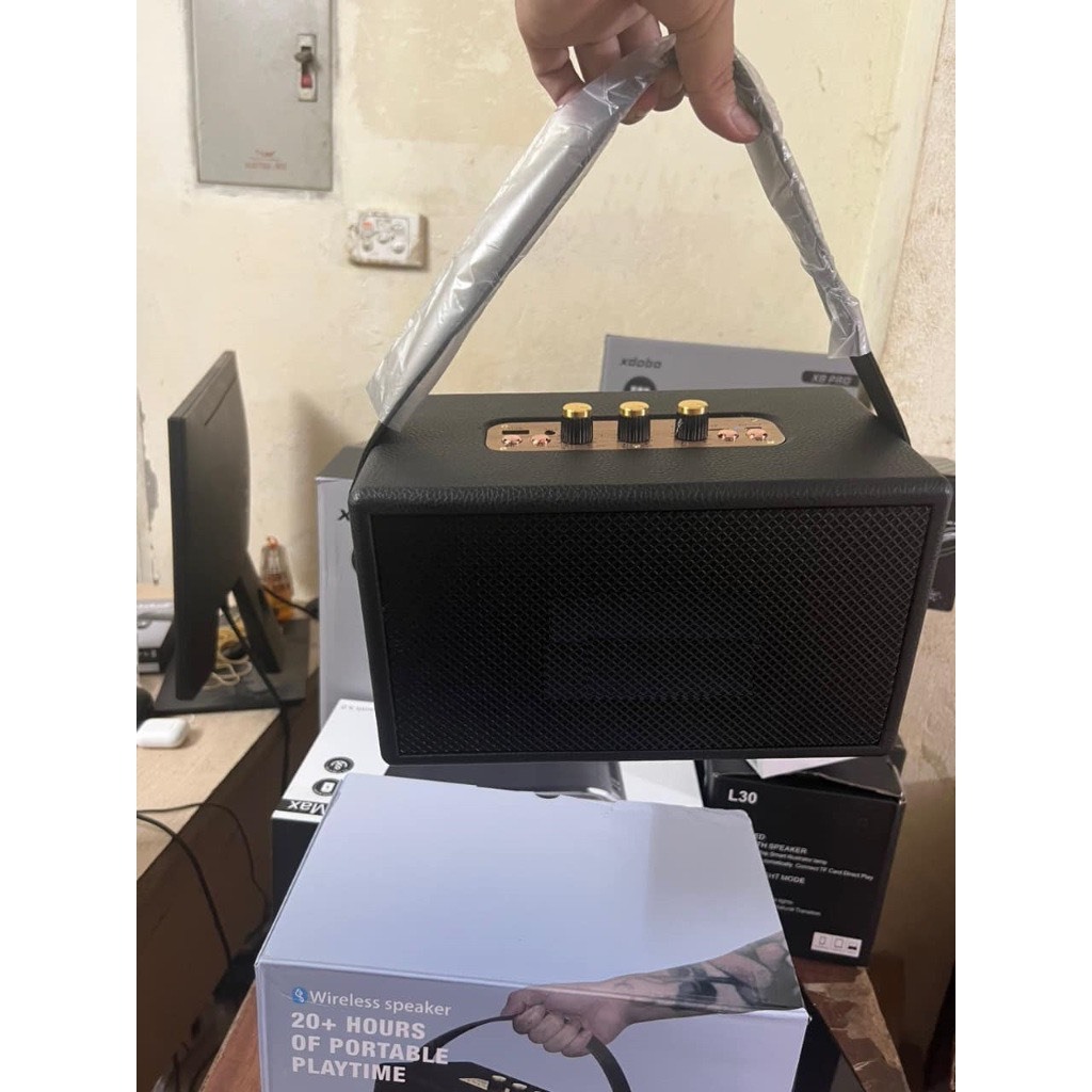 Loa Bluetooth M13 Công Suất Lớn, Loa không dây M13 Nghe Nhạc Hay, Pin Sử Dụng 10 Giờ, Âm Thanh 3D, Bass Căng | BigBuy360 - bigbuy360.vn