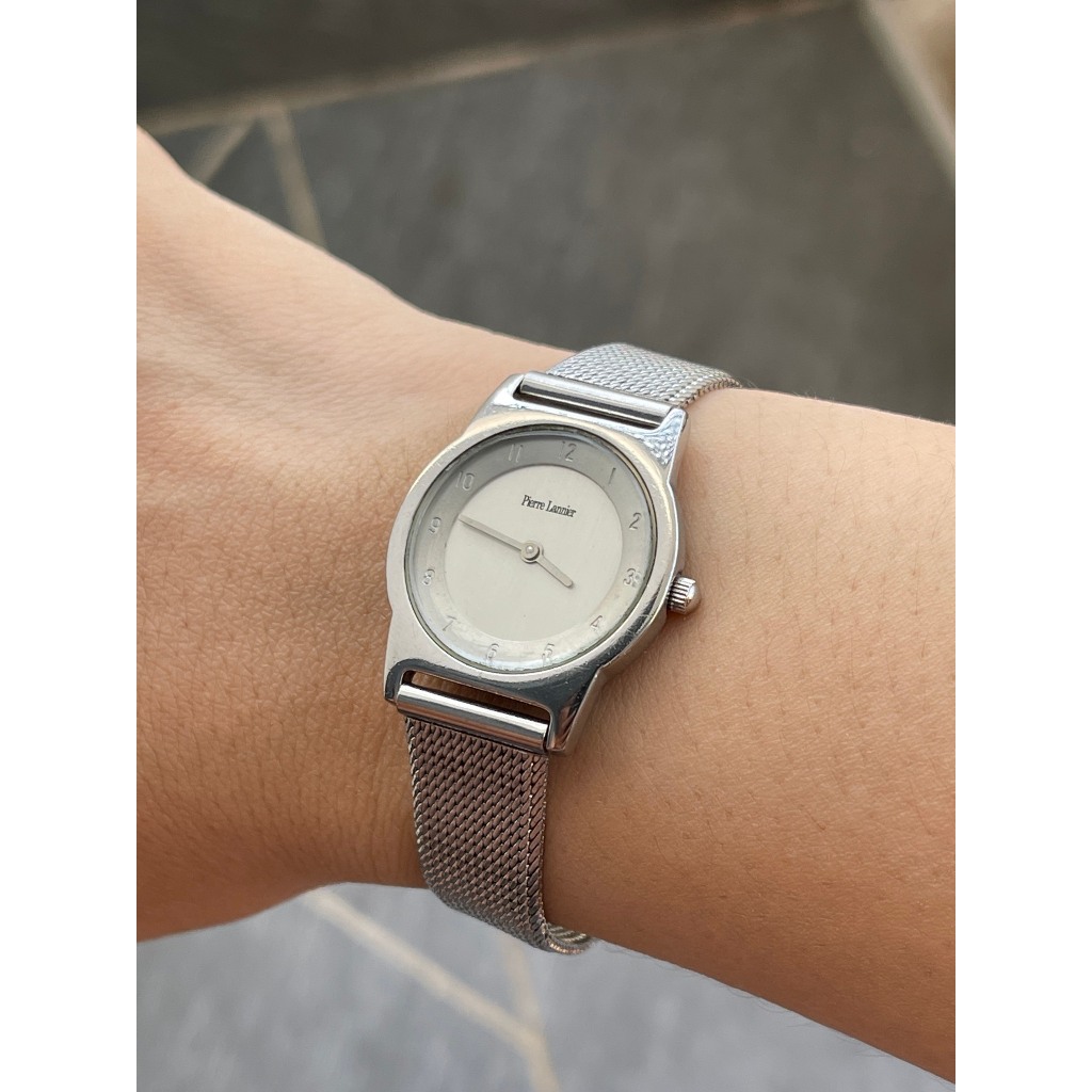 Đồng hồ nữ Pierre Lannier chạy pin hàng Si