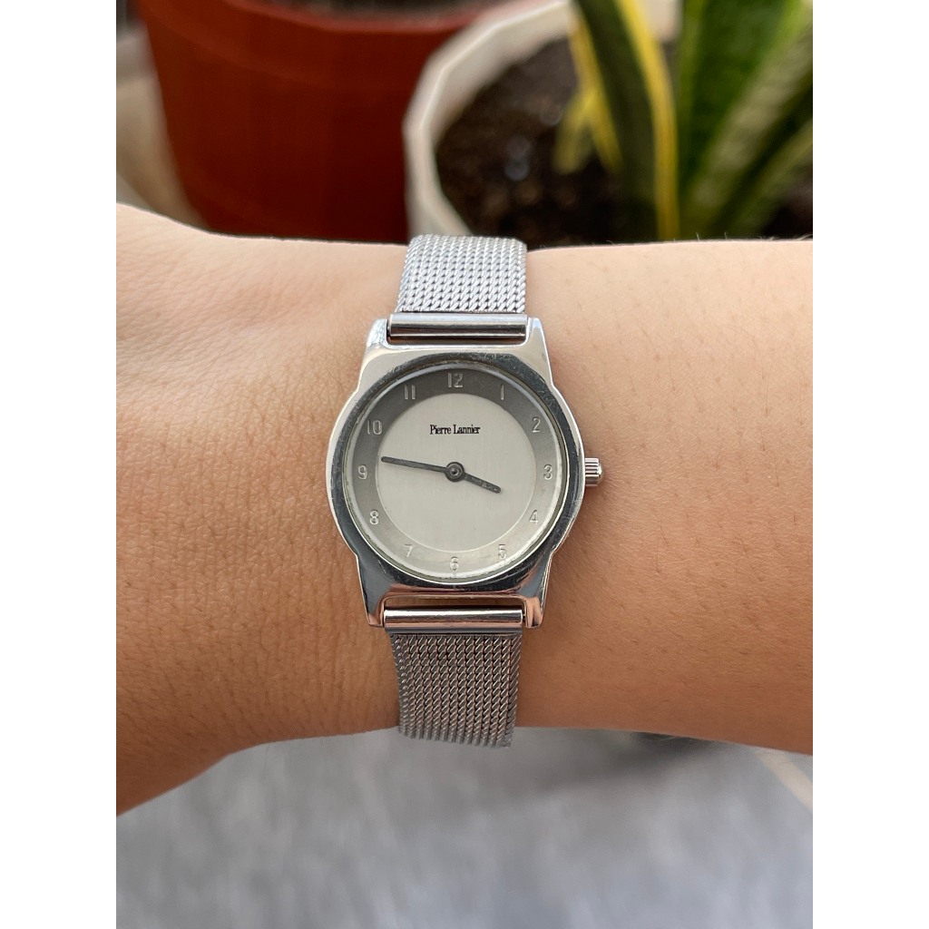 Đồng hồ nữ Pierre Lannier chạy pin hàng Si