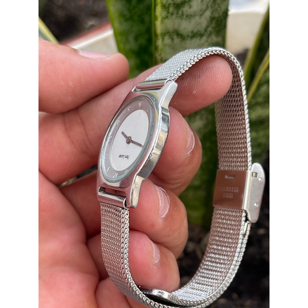 Đồng hồ nữ Pierre Lannier chạy pin hàng Si