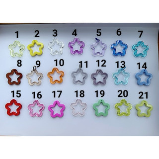 Móc khoá phối charm ngôi sao