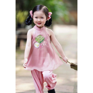 Set yếm lụa cho bé 🎁 mua 1 tặng 1 🎁 set yếm lụa hoạ tiết bánh chưng tết mềm cho bé gái dễ thươn