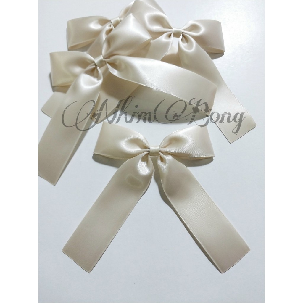 Set 5 nơ lụa màu be size 9x10cm (N50A)