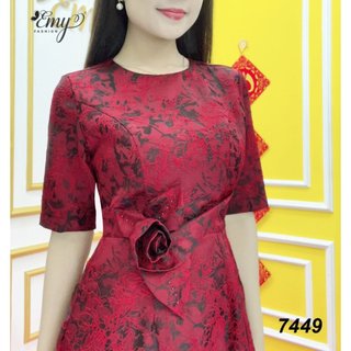 Đầm EMY EM7449 Xoè A Gấm Đỏ