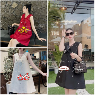Đầm suông tafta đính đá chấm bi cổ bẻ rộng cộc