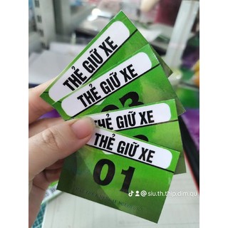 100 thẻ giữ xe ép plastic, kích thước 7x5cm. Chỉ in số