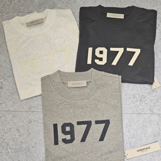 chính hãng Áo thun Fear Of God Essentials 1977 Tee FW22 - authentic 100%