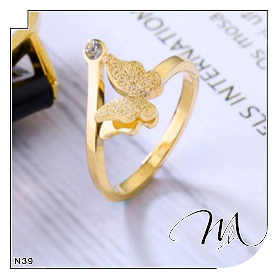 Nhẫn nữ Titan không gỉ freesize cánh bướm kim tuyến lấp lánh - Măng's House N39