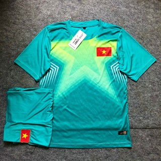  Bộ quần áo đá bóng Việt nam xanh ngôi sao - Chất liệu thun lạnh siêu bền đẹp - Sỉ lẻ số lượng lớn, Giá tận gốc