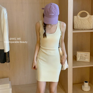 Đầm 2 dây ba lỗ Ôm body sexy Dáng ngắn Len tăm Bản to Váy đầm ngắn Ôm body Cổ vuông Tôn dáng