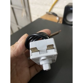 Role chống khô bình nóng lạnh loại tốt