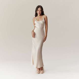 Đầm Lụa Đuôi Cá | Belle Dress | CHEN Inspired