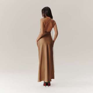 Đầm Lụa Đuôi Cá | Belle Dress | CHEN Inspired