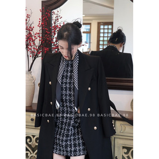 Đầm Myra tối giản, thanh lịch by basicbae