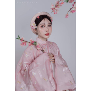 Áo ngũ thân nữ,áo tấc tay thụng nữ vải tơ sống thêu hoa cao cấp