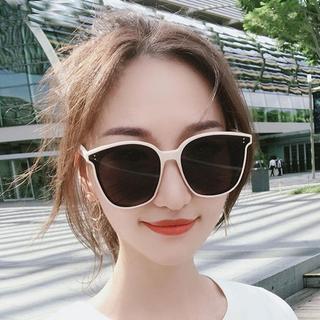 Kính mắt vuông oversize hàn quốc ba chấm