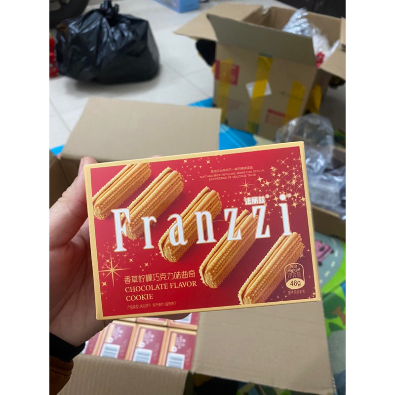 bánh franzzi