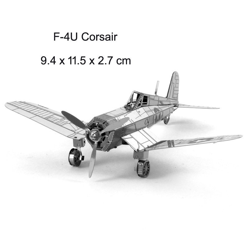 Mô hình kim loại Máy bay F4U Corsair - quân đội Mỹ trong thế chiến 2 (Chưa lắp)