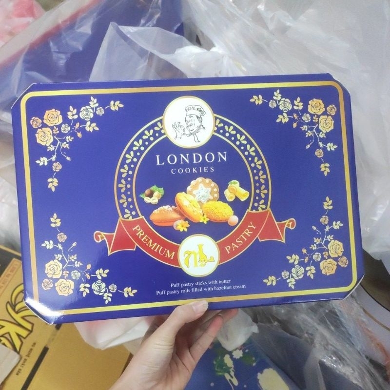 Bánh Quy Sunrise London - Chống Lưng set quà tết - 3 màu lên set giỏ quà tết đẹp