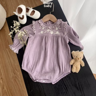 Bộ liền thân bodychip dài tay cho bé gái sơ sinh BERRYBABY vải xô mềm mịn thêu họa tiết thanh nhã VIOLET