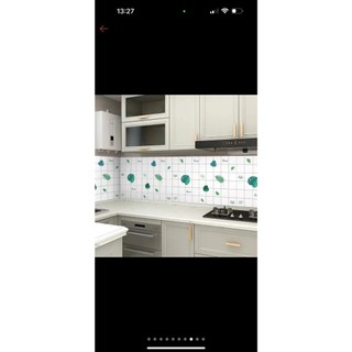 Giấy dán tường bếp chống dầu mỡ miếng decal dán bếp ( loại thường )