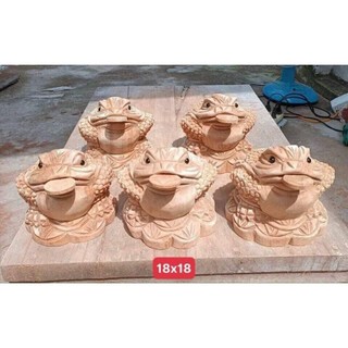 Cóc gỗ xá xị kt 18x18