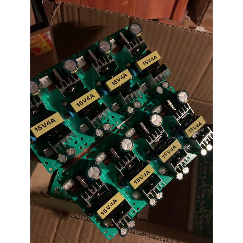 Nguồn loa kéo 15v 4A