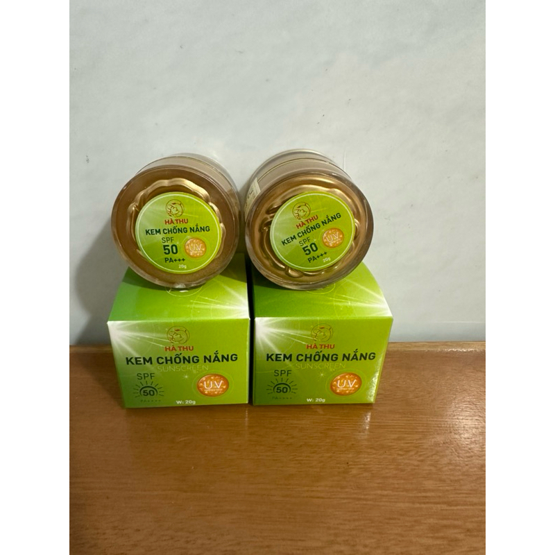 Kem chống Nắng trắng mịn da Hà Thu