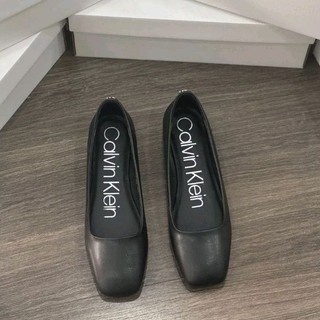 Giày búp bê ck*