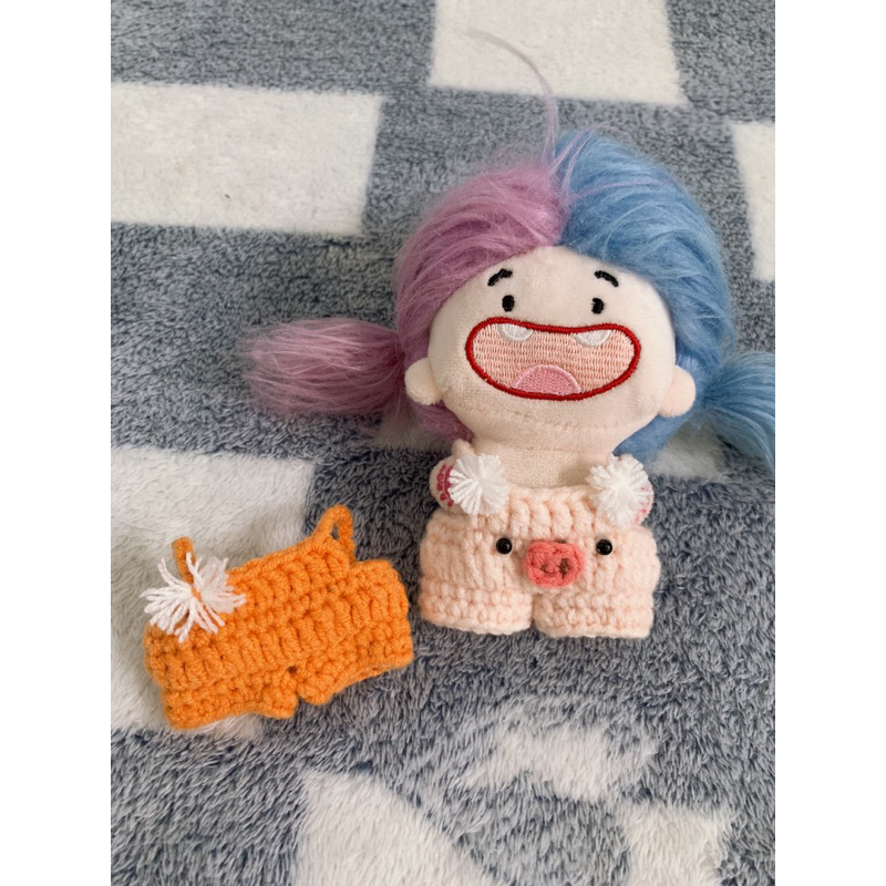Bộ yếm len cho Doll 10cm