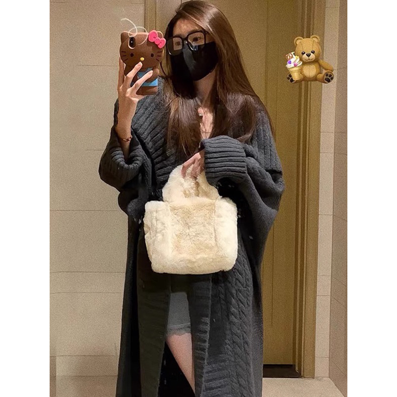 Túi stradivarius lông mịn