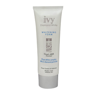 Sửa Rửa Mặt Trắng Da Ivy Diamond White
