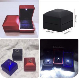 Hộp nhẫn có đèn led có 3 màu xanh,đỏ, đen