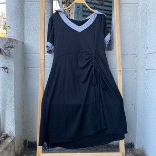 2hand đầm đen len gân size M và L vừa dài 96cm