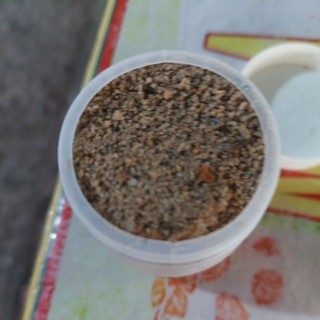 Bột cà ri. Dầu điều. Ngủ vị hương.