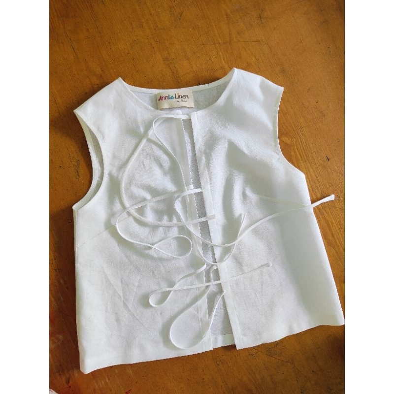 Áo linen sát nách thắt nơ xinh xắn