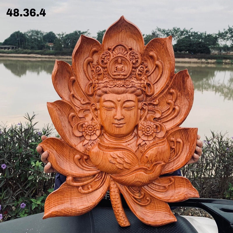 Tượng diện Phật gỗ hương