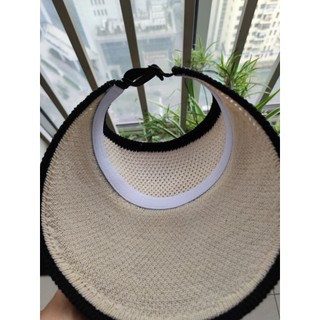 Mũ chống nắng hở chóp