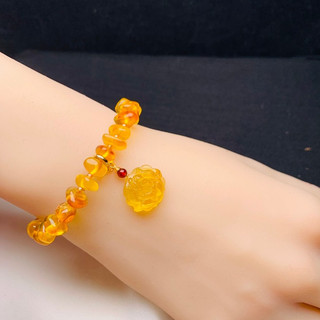Lắc tay Hổ Phách Charm hoa Mẫu Đơn