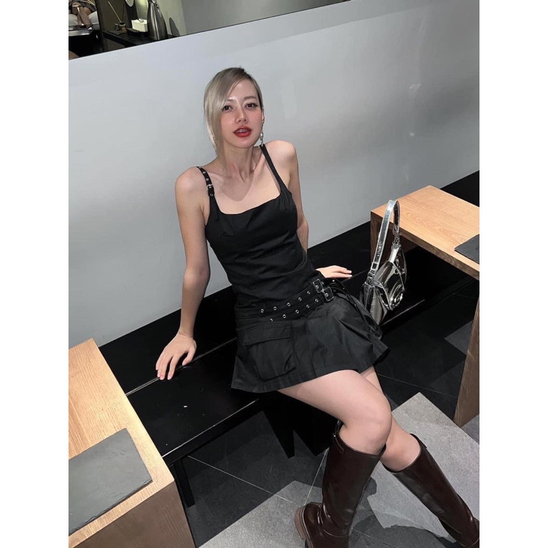 jumsuilt zara size s authentic newtag, chất liệu jean xanh, form siêu đẹp, màu sắc xanh, jumsuilt, authentic size s new