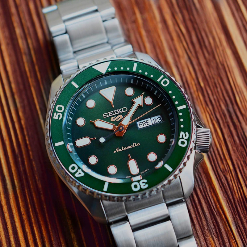 Seiko 5 SRPD63K1 Automatic Size 42 Sports Green
