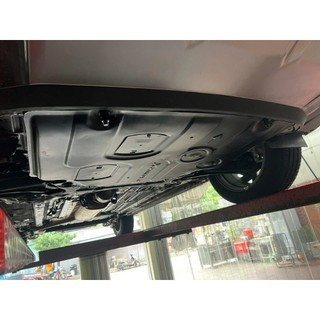 Chắn gầm động cơ Xpander, Xpander Cross